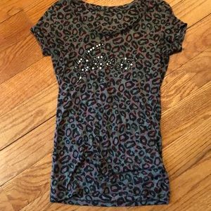 Designer guess t shirt